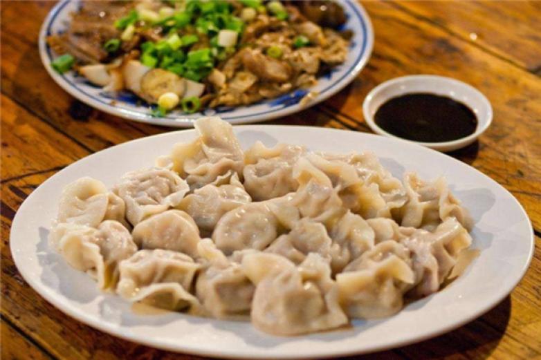 喝二两北方饺子馆